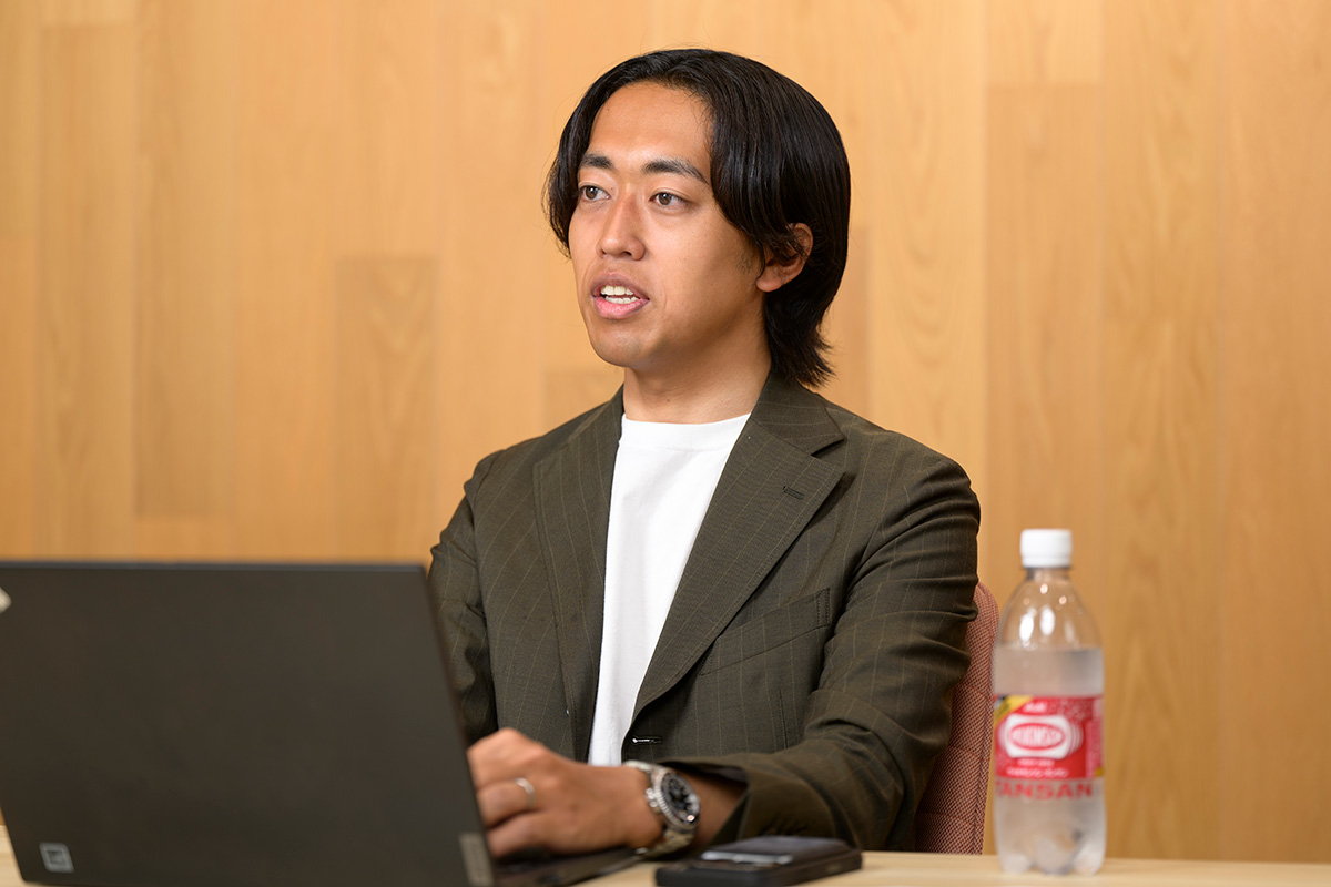 写真：加藤 僚 氏