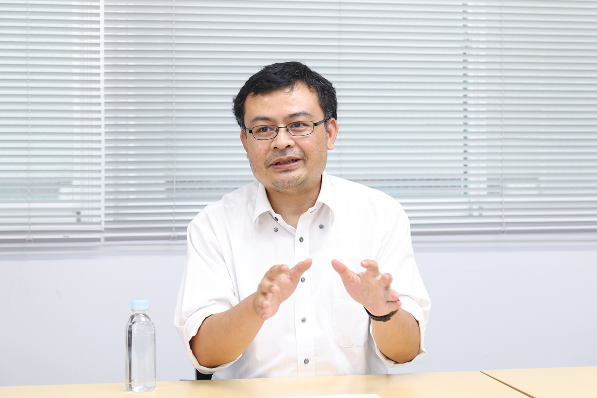 ウィラワン ドニ ダハナ教授 