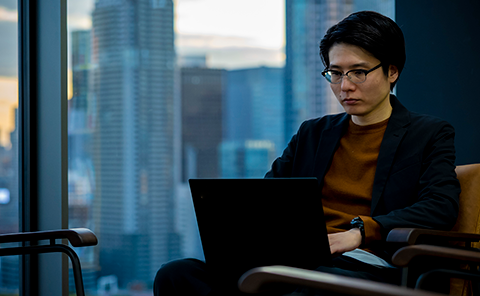 写真：佐々木星児