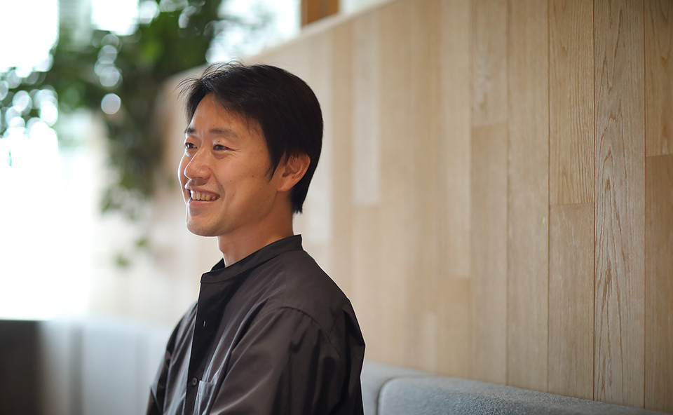 写真：中村俊介