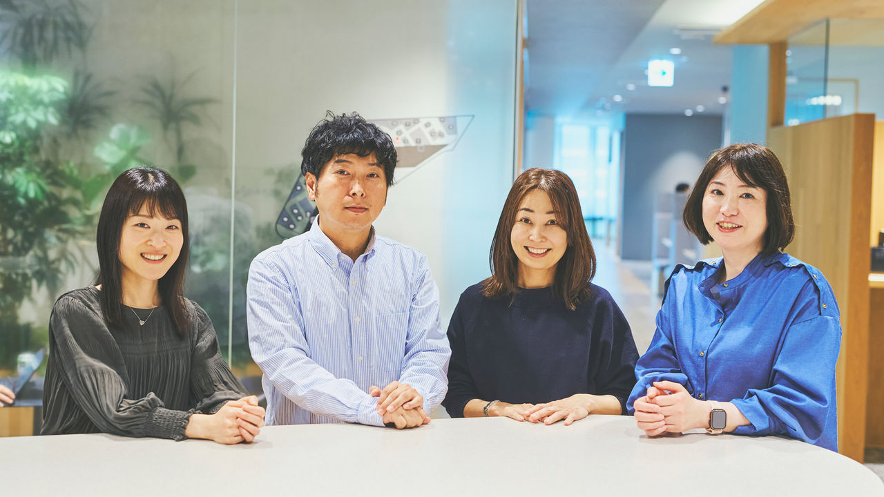 写真：生澤さんとグループメンバー