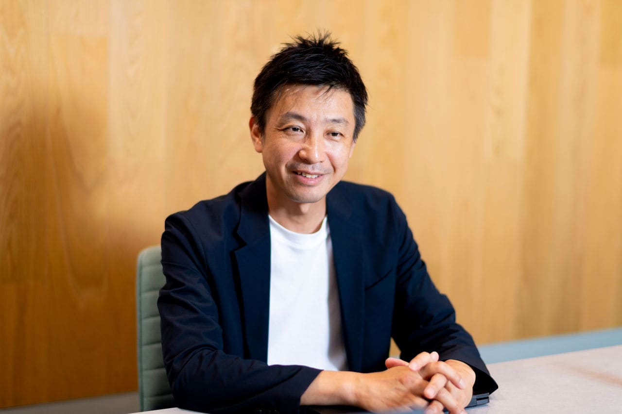 写真：申請の心理的ハードルを下げALLYの輪を広げる重要性を語る小林