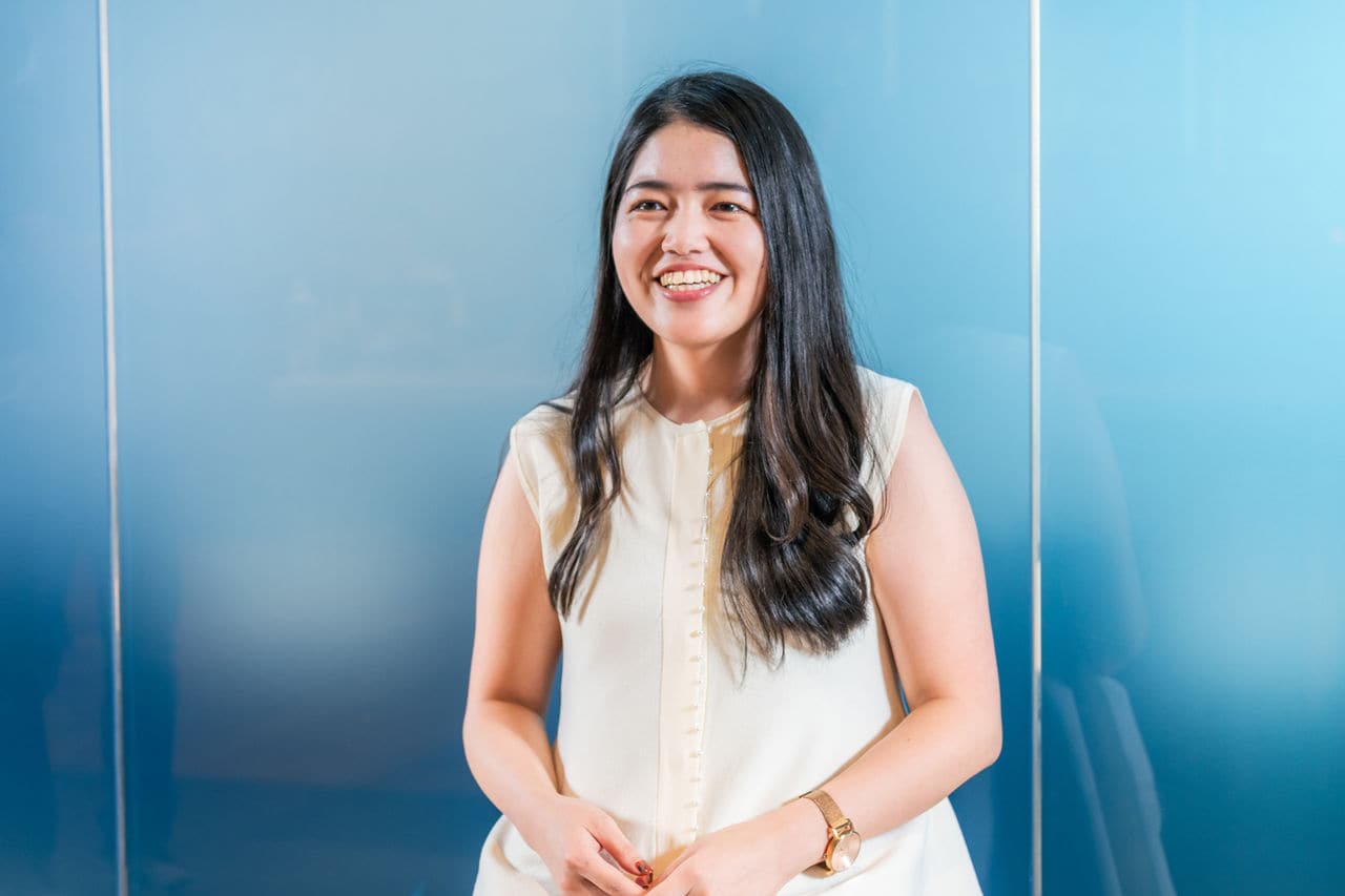 写真：インターンシップに参加した感想を語る寺田