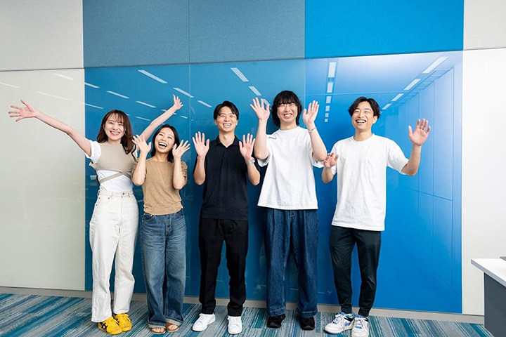 写真：優勝したチームの集合写真